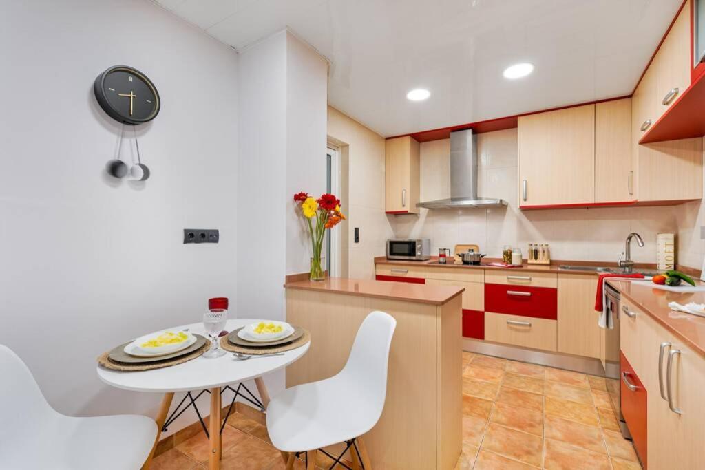 Lodging Apartments Villa De Gracia 2 Bedroom Cozy Apartment Βαρκελώνη Εξωτερικό φωτογραφία