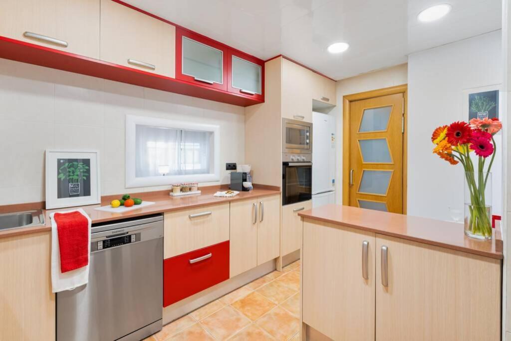 Lodging Apartments Villa De Gracia 2 Bedroom Cozy Apartment Βαρκελώνη Εξωτερικό φωτογραφία